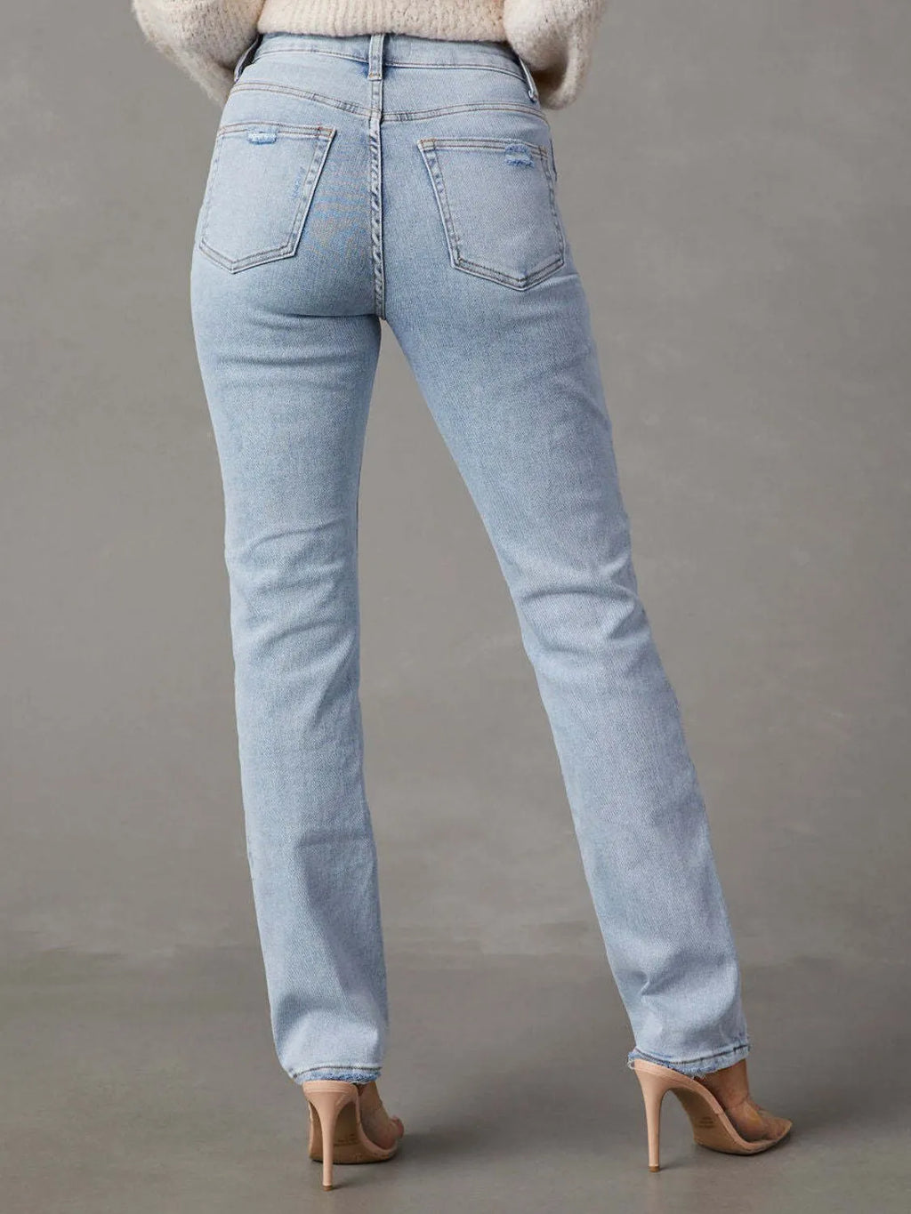 High Rise Jeans with Pockets
