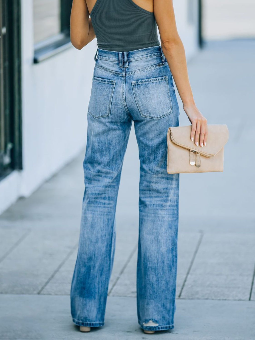 Distressed Straight Leg Jeans