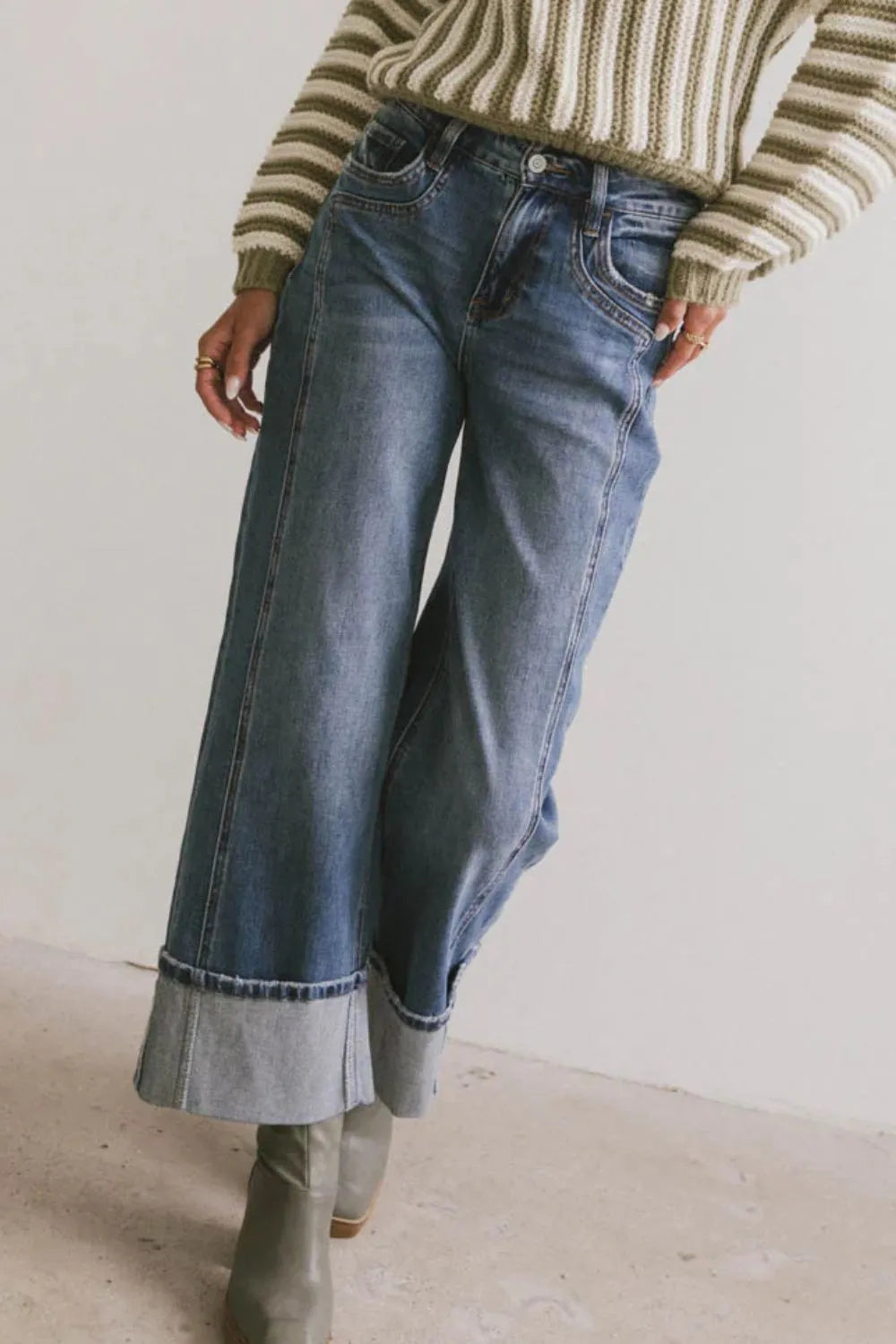 Wide Leg Cuff Jeans